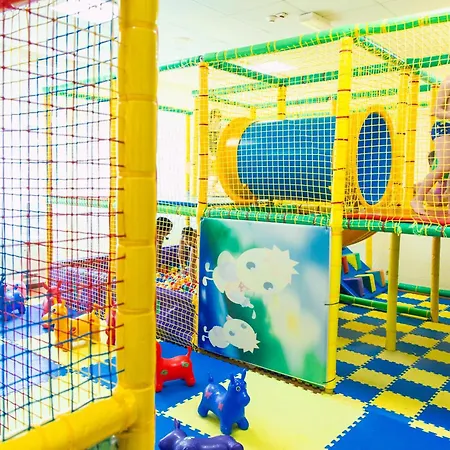 Villaggio San Pellegrino ホテル ミザーノ・アドリアーティコ