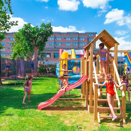 Villaggio San Pellegrino Отель Мизано-Адриатико