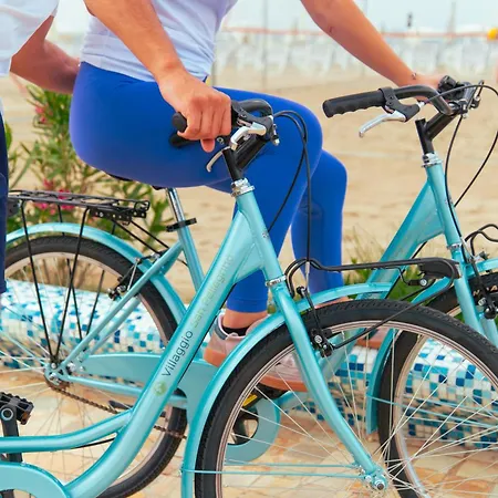 Villaggio San Pellegrino Отель *